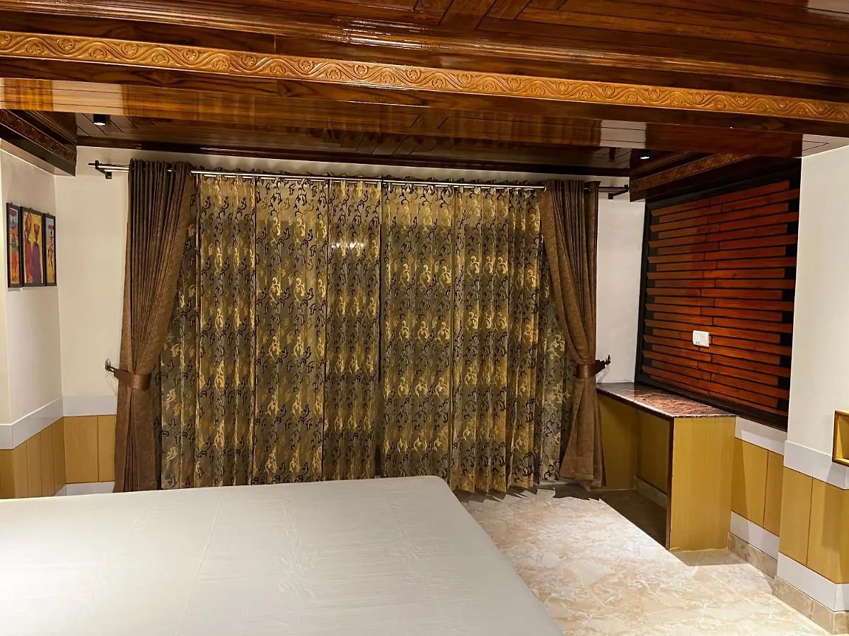 Calm Paradise Shimla 0*,